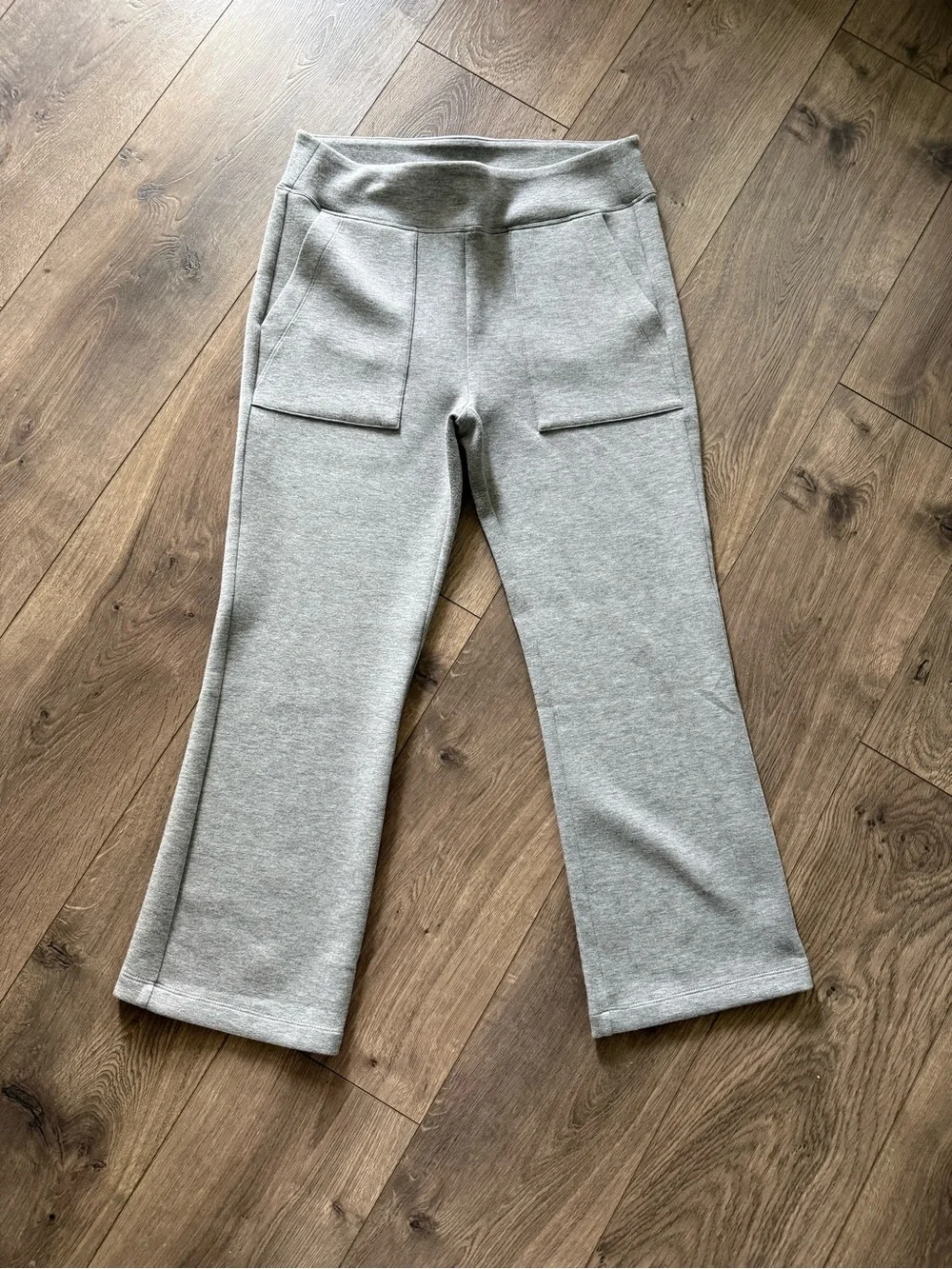 Cabi Crop Pants - Picture 6 of 6